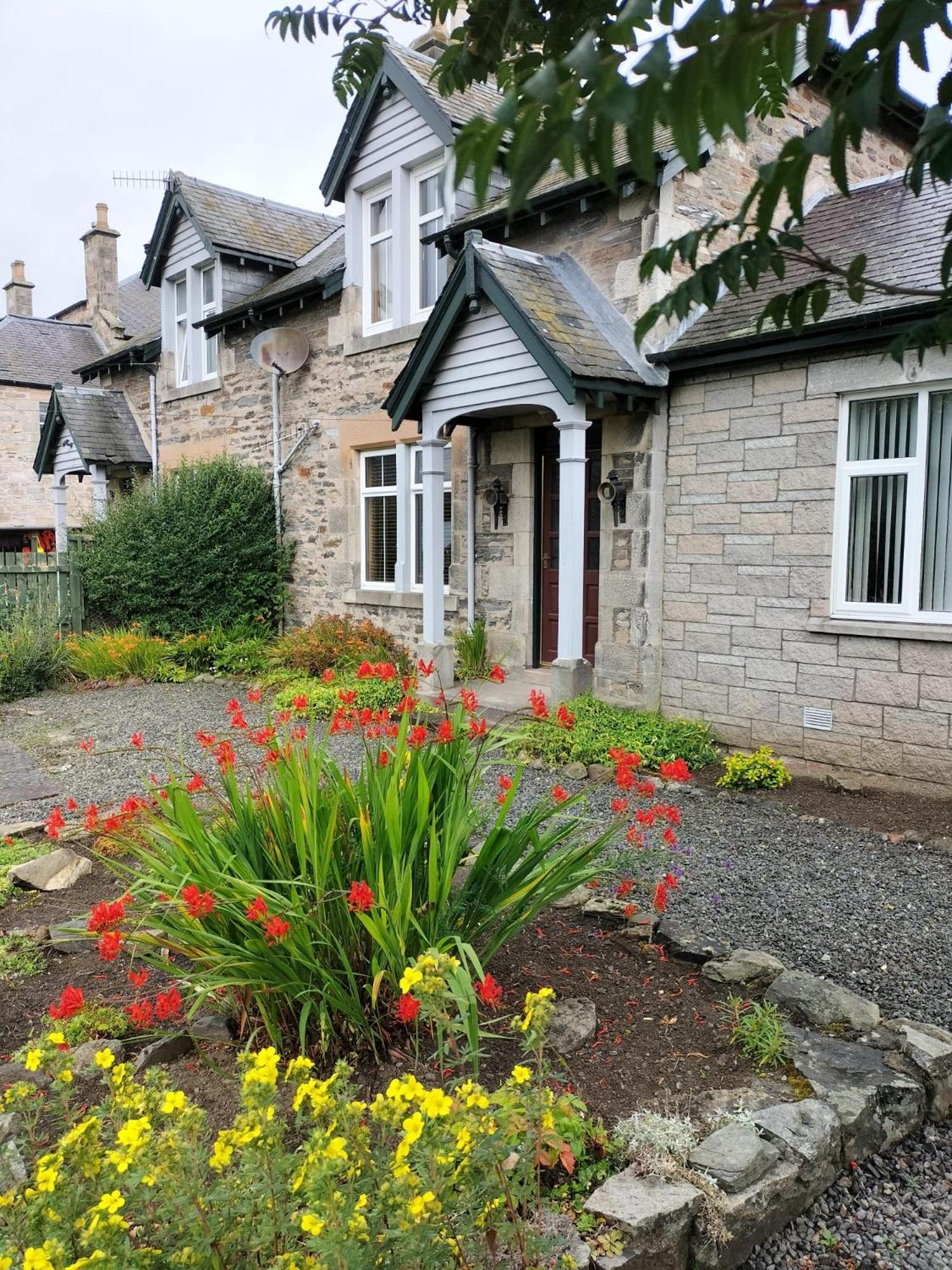 Esk Cottage Pitlochry Exteriér fotografie